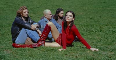 With “Bloom, Baby Bloom,” Wolf Alice accept their role as rock gods 